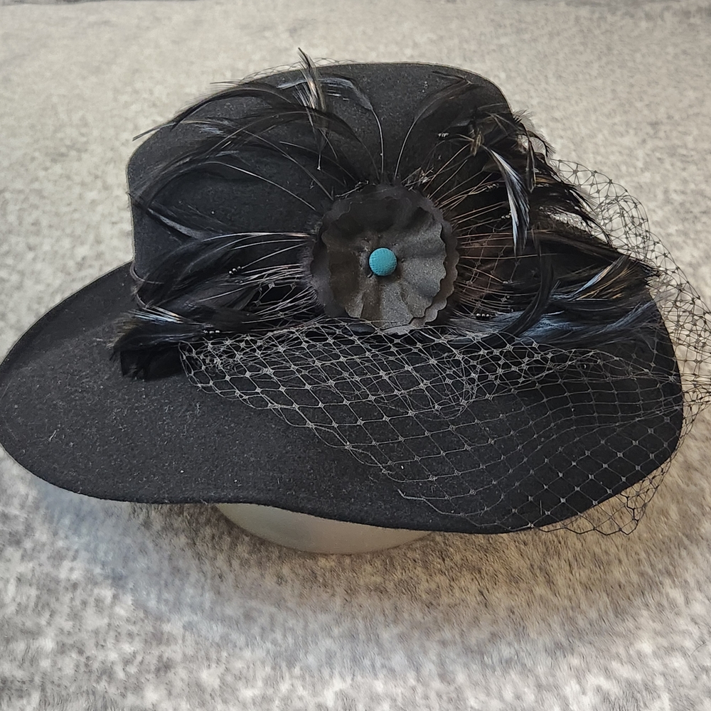 Vintage Mourning Hat W/ Feathers & Veil By Joe Bill Miller